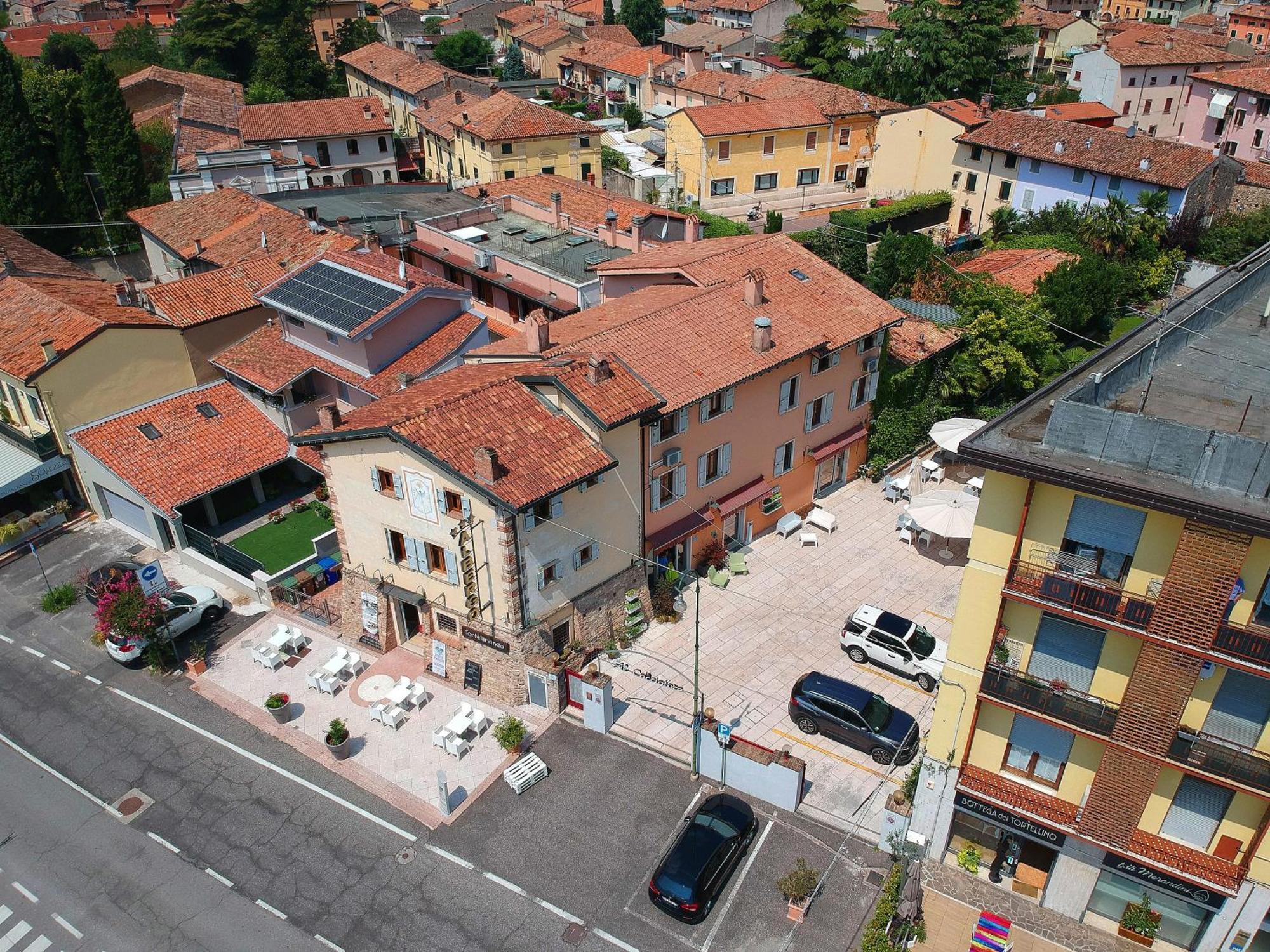 Albergo Al Cacciatore Tortellinando Valeggio sul Mincio Exterior photo