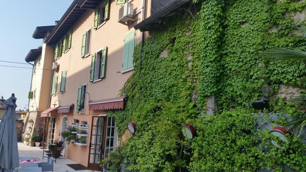 Albergo Al Cacciatore Tortellinando Valeggio sul Mincio Exterior photo